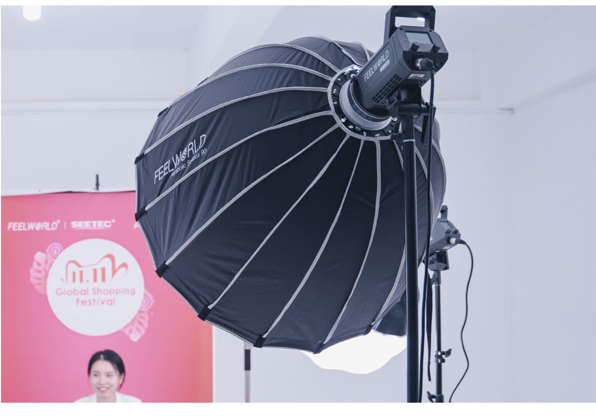 坚固耐用柔光箱