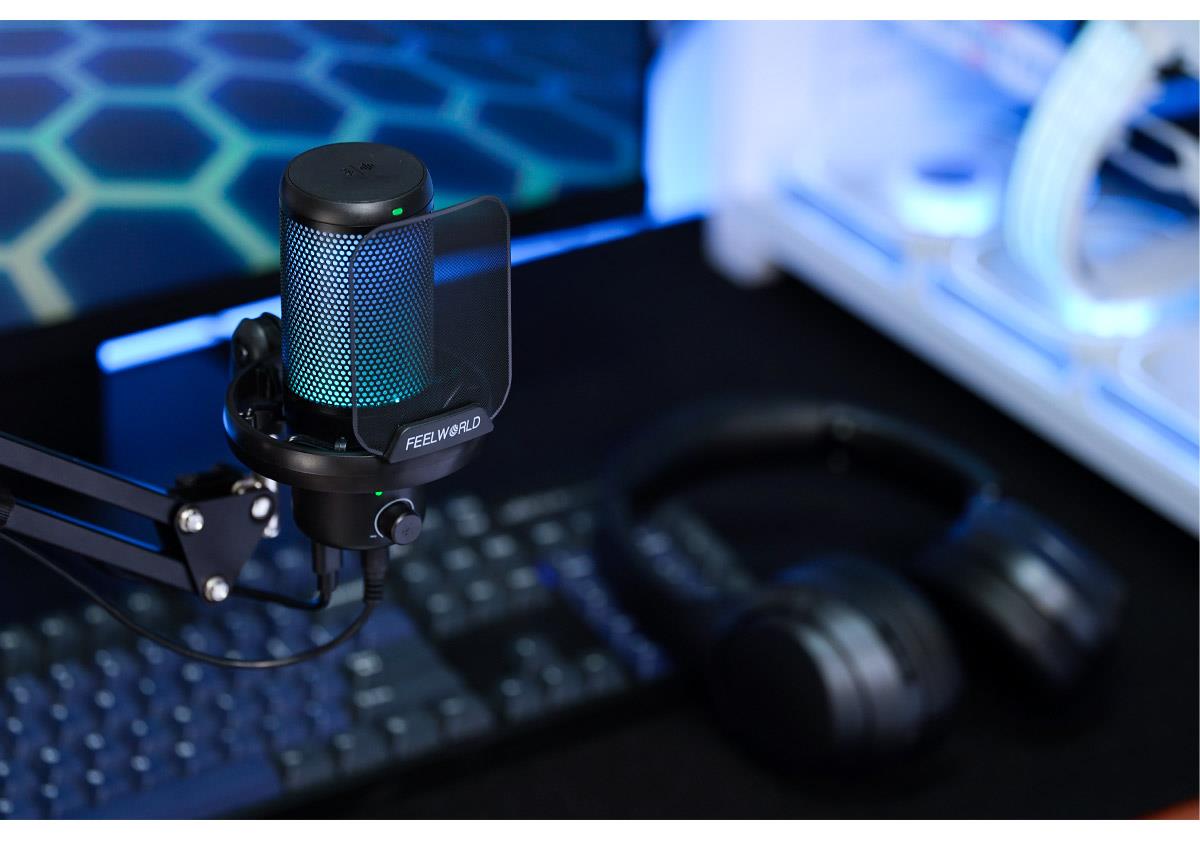 headphone monitoring mic