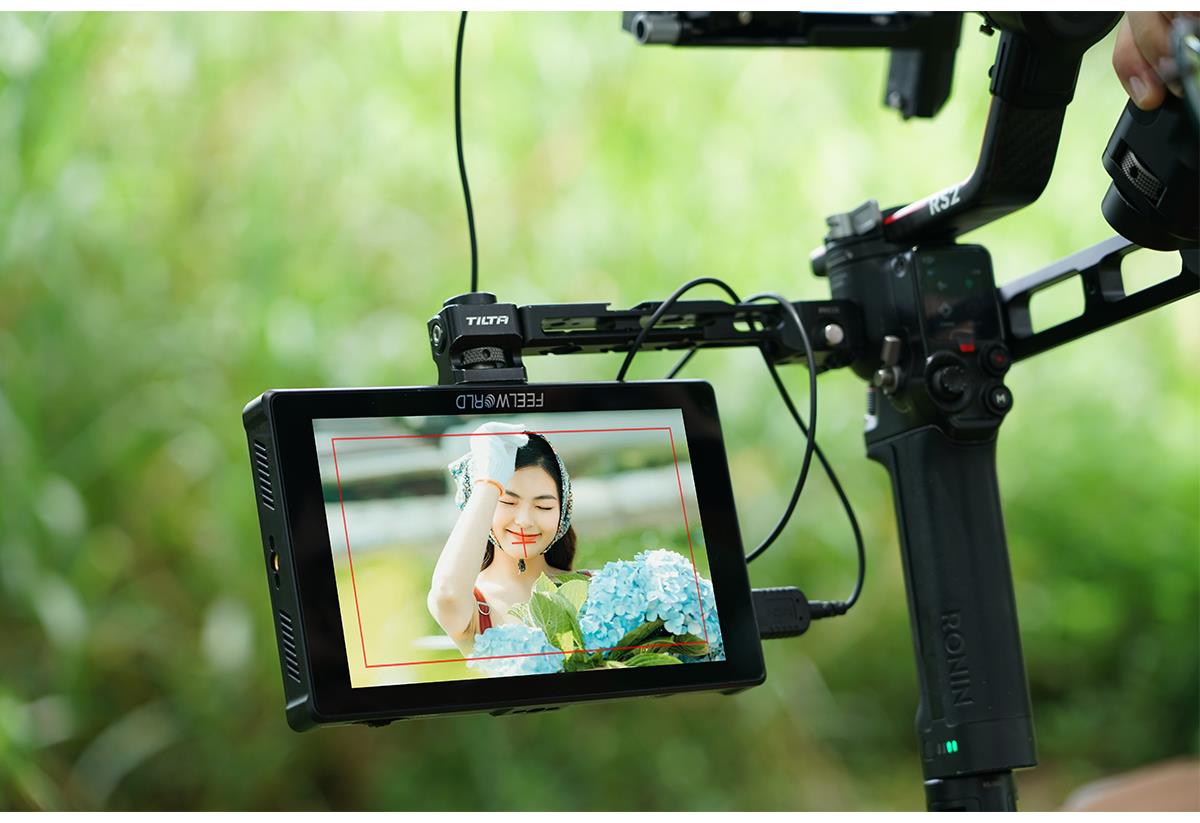 sun light vieable monitor