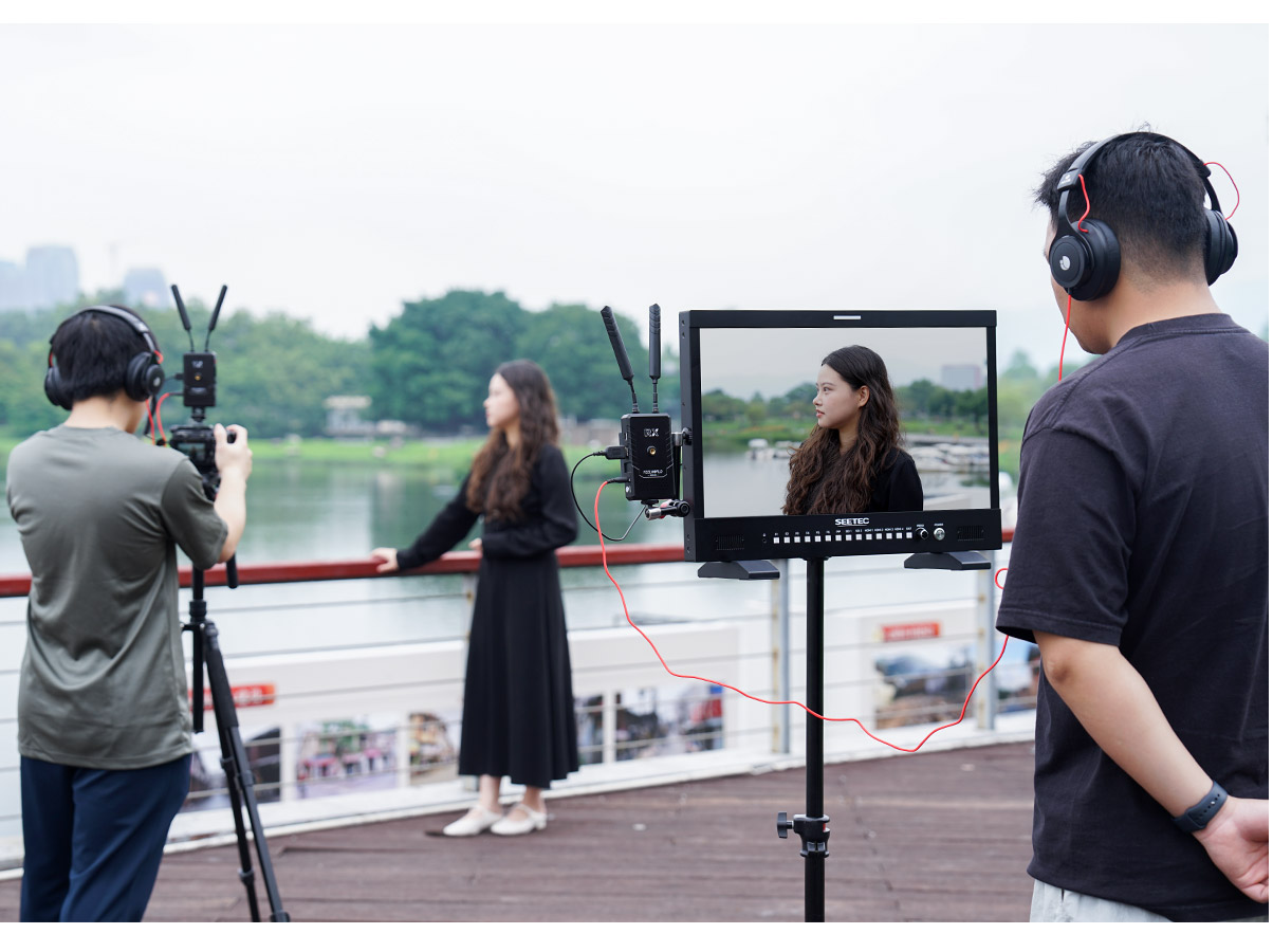 video-calling-transmission-set.jpg